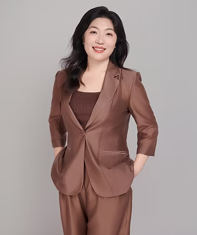 Xiaoyang (Fiona) Wang, Esq.